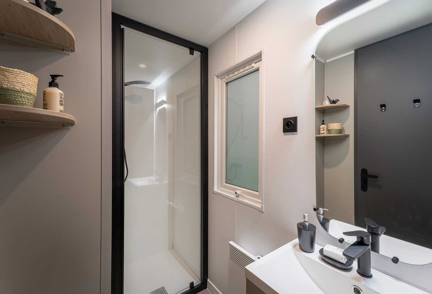 IRM_RIVIERA_SUITE_2025_SDE2